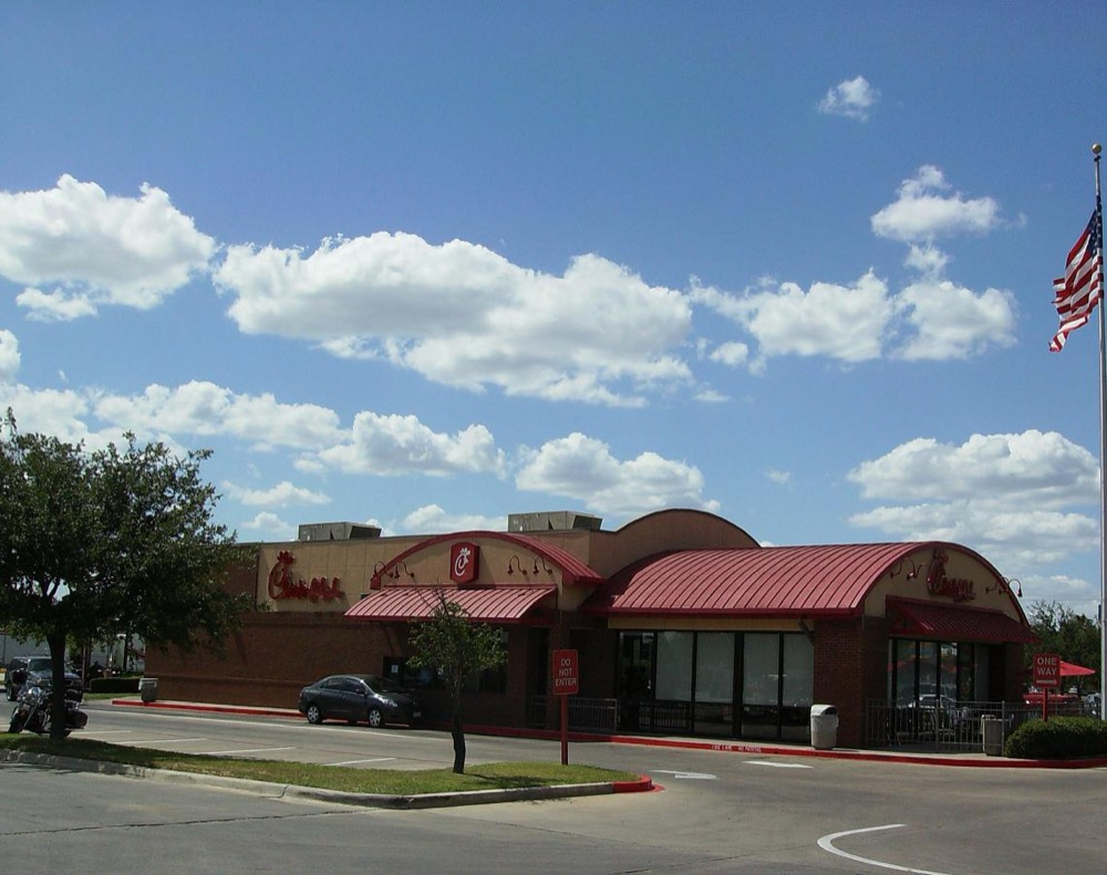 Chick-fil-A site at 890 E Colorado Blvd