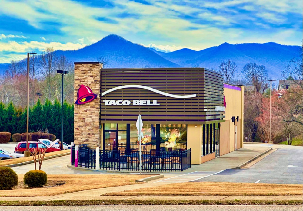 Taco Bell site at 760 E Washington Blvd